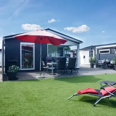 Ferienhaus Ufergeheimnis am Gülser Moselbogen I 2 SZ I 5 Gäste I Badebucht I Grill I Garten