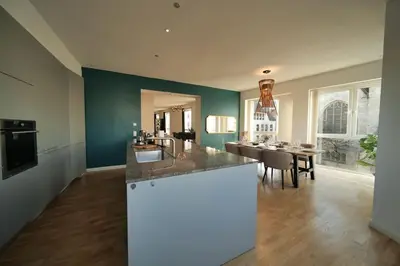 Küche/Küchenzeile in der Unterkunft Urban retreat loft in the center