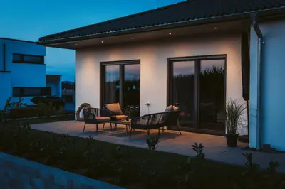Das Gebäude in dem sich die Ferienwohnung befindet
