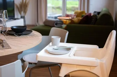 Ein Sitzbereich in der Unterkunft Hunsrück Lodge
