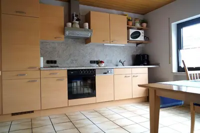 Küche/Küchenzeile in der Unterkunft Eifelferienhaus Thome