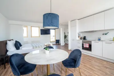 Küche/Küchenzeile in der Unterkunft Penthouse Panoramablick Whirlpool Parken
