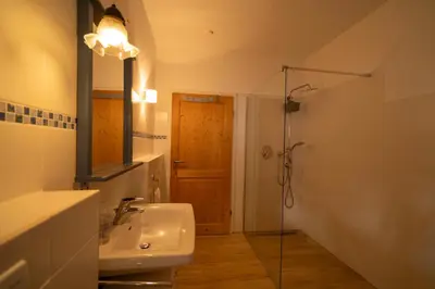 Ein Badezimmer in der Unterkunft Ferienhaus Zum Feldblick