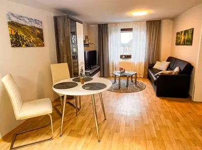 TV/Unterhaltungsangebot in der Unterkunft Ferienwohnung im Mittelrheintal, Traumschleife & Rheinsteig Wanderwege!