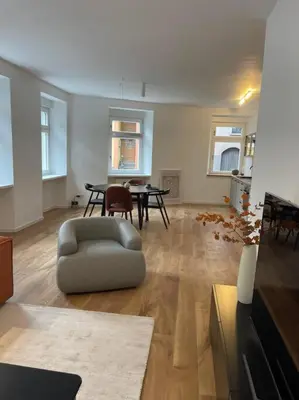 Ein Sitzbereich in der Unterkunft BG Living & Hosting - Stilvolle Mosel-Ferienwohnung 
