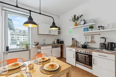 Küche/Küchenzeile in der Unterkunft Charmante & gemütliche Wohnung