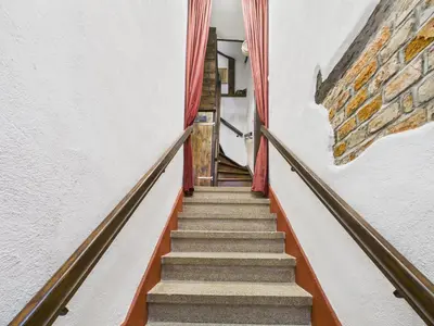 Grundriss der Unterkunft Rustikal trifft Modern, Bar Keller, Terrasse, 2 Schlafzimmer