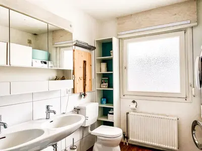 Ein Badezimmer in der Unterkunft Haus am See mit fantastischem Blick