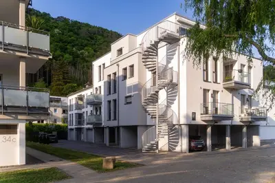 Das Gebäude in dem sich die Ferienwohnung befindet