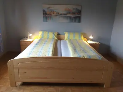 Ein Bett oder Betten in einem Zimmer der Unterkunft Apartment Zwei Schlafzimmer- Betten in Komforthöhe