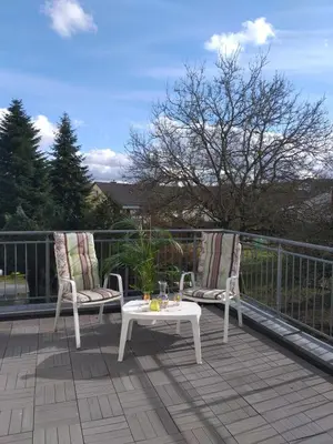 Ein allgemeiner Bergblick oder ein Berglick von der Ferienwohnung aus