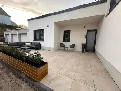 Ein Balkon oder eine Terrasse in der Unterkunft Neue Loft im alten Kelterhaus - Urlaub im Wein- und Ferienort Bekond