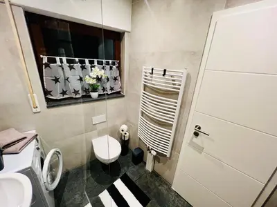 Ein Badezimmer in der Unterkunft 2 Zimmer Ferienwohnung Denis 2