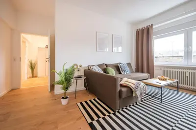 Ein Sitzbereich in der Unterkunft NEU: 100m² - ideal für Familien/Geschäftsr. - HBF