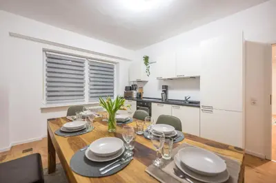 Küche/Küchenzeile in der Unterkunft NEU: 100m² - ideal für Familien/Geschäftsr. - HBF