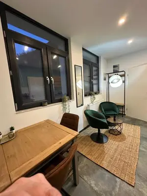 Ein Sitzbereich in der Unterkunft Relaxen im Weindorf Mayschoß Fewo 1