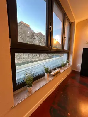Ein allgemeiner Bergblick oder ein Berglick von der Ferienwohnung aus