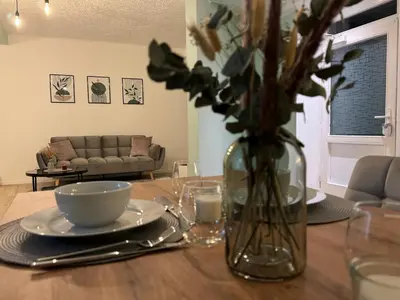 Ein Sitzbereich in der Unterkunft Familienfreundlich - Eleganz im Hunsrück, nahe Mosel