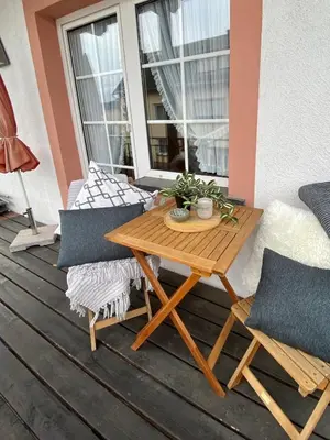 Ein Balkon oder eine Terrasse in der Unterkunft Fewo-zum-Nussbaum - Mosel 2