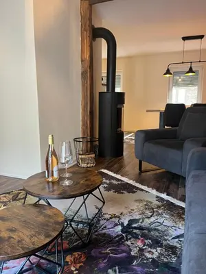 Ein Sitzbereich in der Unterkunft Ferienwohnung Clemens