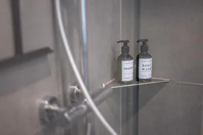 Ein Badezimmer in der Unterkunft Koblenz' Größte, 5 SZ, HBF, ideal für Gruppen & Firmen