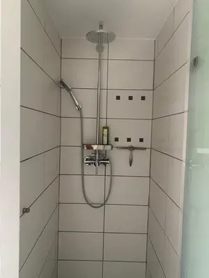 Ein Badezimmer in der Unterkunft Waldhaus