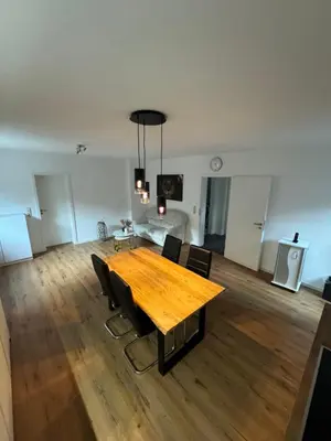 TV/Unterhaltungsangebot in der Unterkunft Adenauer Forst Ring Apartment