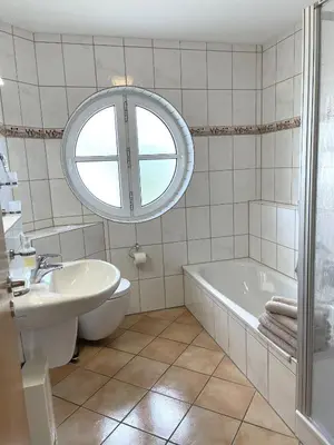 Ein Badezimmer in der Unterkunft Auszeit für Genießer am Mittelrhein, Koblenz