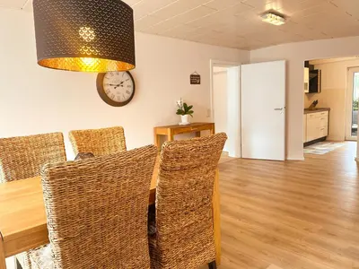 Ein Sitzbereich in der Unterkunft Gemütliche Ferienwohnung in der Eifel - nähe Mosel