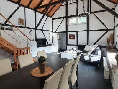 Ein Sitzbereich in der Unterkunft Cosy apartment in Nohfelden