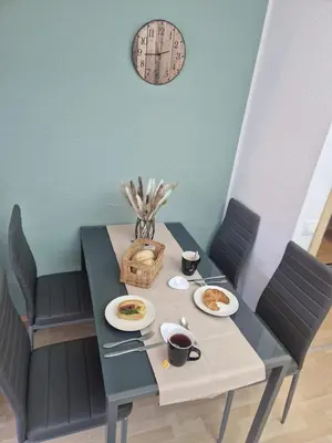 Essen in der Ferienwohnung oder in der Nähe