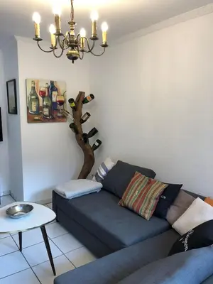 Ein Sitzbereich in der Unterkunft Unter den Weinbergen