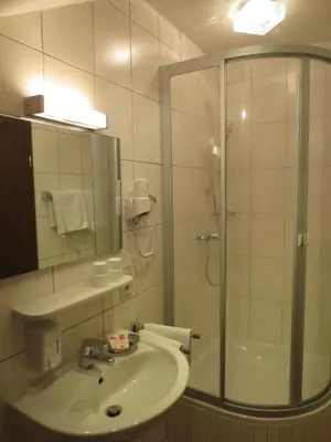 Ein Badezimmer in der Unterkunft Wein & Gästehaus Rosenlay