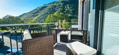 Ein allgemeiner Bergblick oder ein Berglick von der Ferienwohnung aus