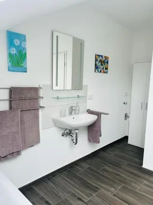 Ein Badezimmer in der Unterkunft Bei Freddy