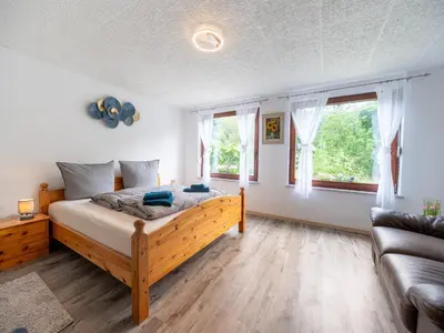 Ein Bett oder Betten in einem Zimmer der Unterkunft Serene Stay by the Moselle