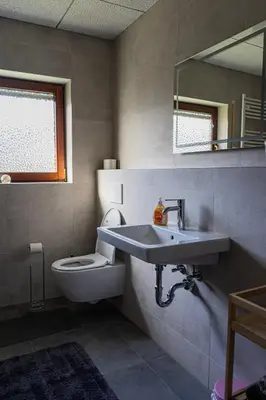 Ein Badezimmer in der Unterkunft Ferienwohnung Am Rhaunelbach