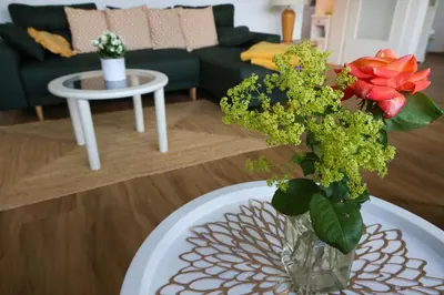 Ein Sitzbereich in der Unterkunft Helle 4 ZKB mit Balkon in Wittlich