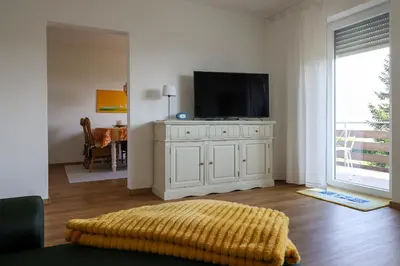 TV/Unterhaltungsangebot in der Unterkunft Helle 4 ZKB mit Balkon in Wittlich