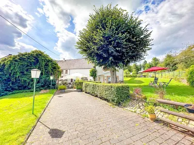 Ein Garten an der Unterkunft Enjoy 1