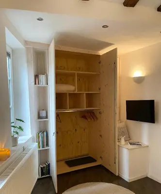 TV/Unterhaltungsangebot in der Unterkunft 2 kleine Altstadt-Ferienwohnungen mit Garten & Herz