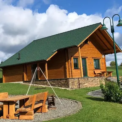 Holzhaus Onkel Fritz mit Sauna und Whirlwanne