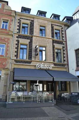 Das Gebäude in dem sich das Hotel befindet