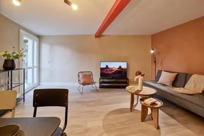 TV/Unterhaltungsangebot in der Unterkunft Moseltraum - Großzügiges Townhouse mit Sauna & Sonnenterrasse - Platz für 6 Personen - Marvin Jeske Retreats