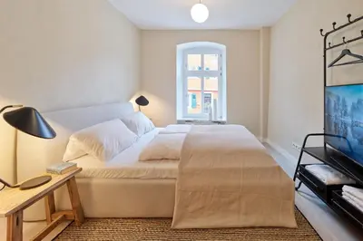 TV/Unterhaltungsangebot in der Unterkunft Moseltraum - Großzügiges Townhouse mit Sauna & Sonnenterrasse - Platz für 6 Personen - Marvin Jeske Retreats