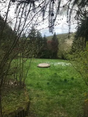 Ein Garten an der Unterkunft Land-Haus Sonnenhang
