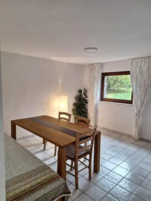 Ein Sitzbereich in der Unterkunft Ferienwohnungen Burgstraße 8