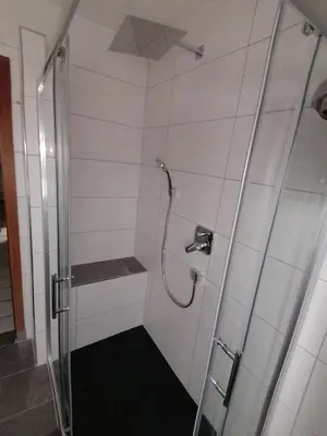 Ein Badezimmer in der Unterkunft Ferienwohnung Moselhöhe