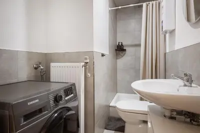 Ein Badezimmer in der Unterkunft Vintage Apartment 2 Black am Kurpark von Bad Ems