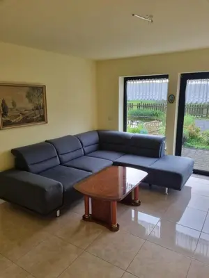 Ein Sitzbereich in der Unterkunft Schöne und ruhige Ferienwohnung in Frücht
